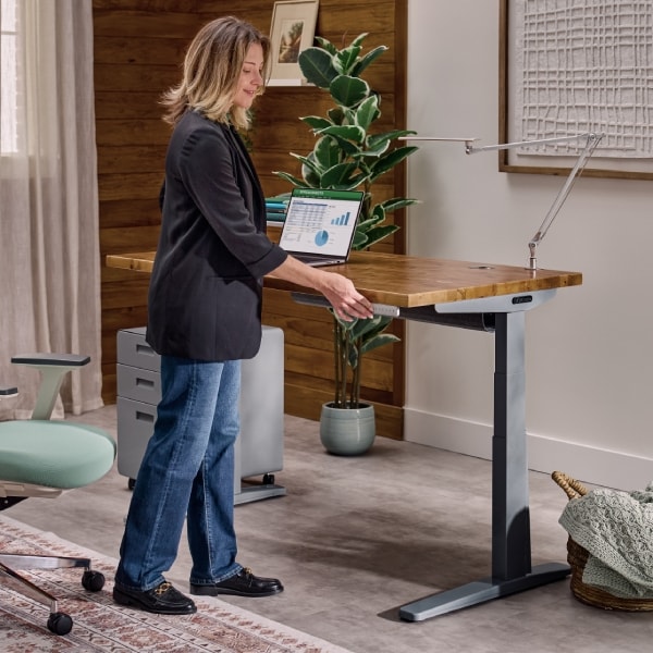 UPLIFT V3 Standing Desk
